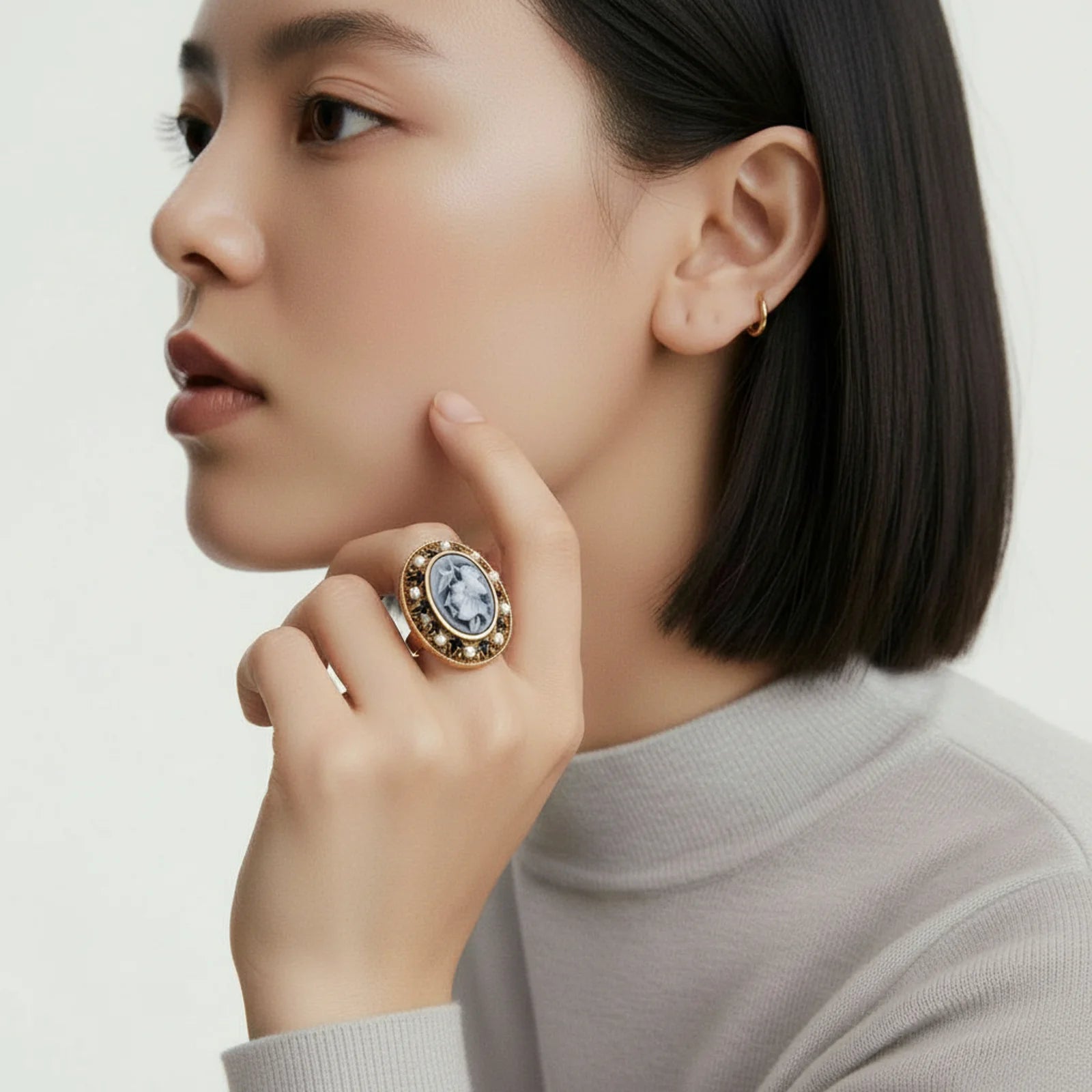 Cameo Bloom Ring
